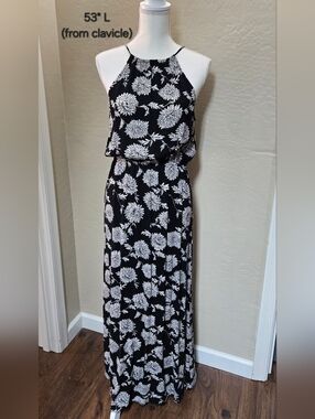 Forever 21 Black White Floral Maxi Dress